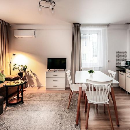 Fully-Furnished Apartment With Air Conditioning For Families, Cracow Old Town Krasków Eksteriør bilde