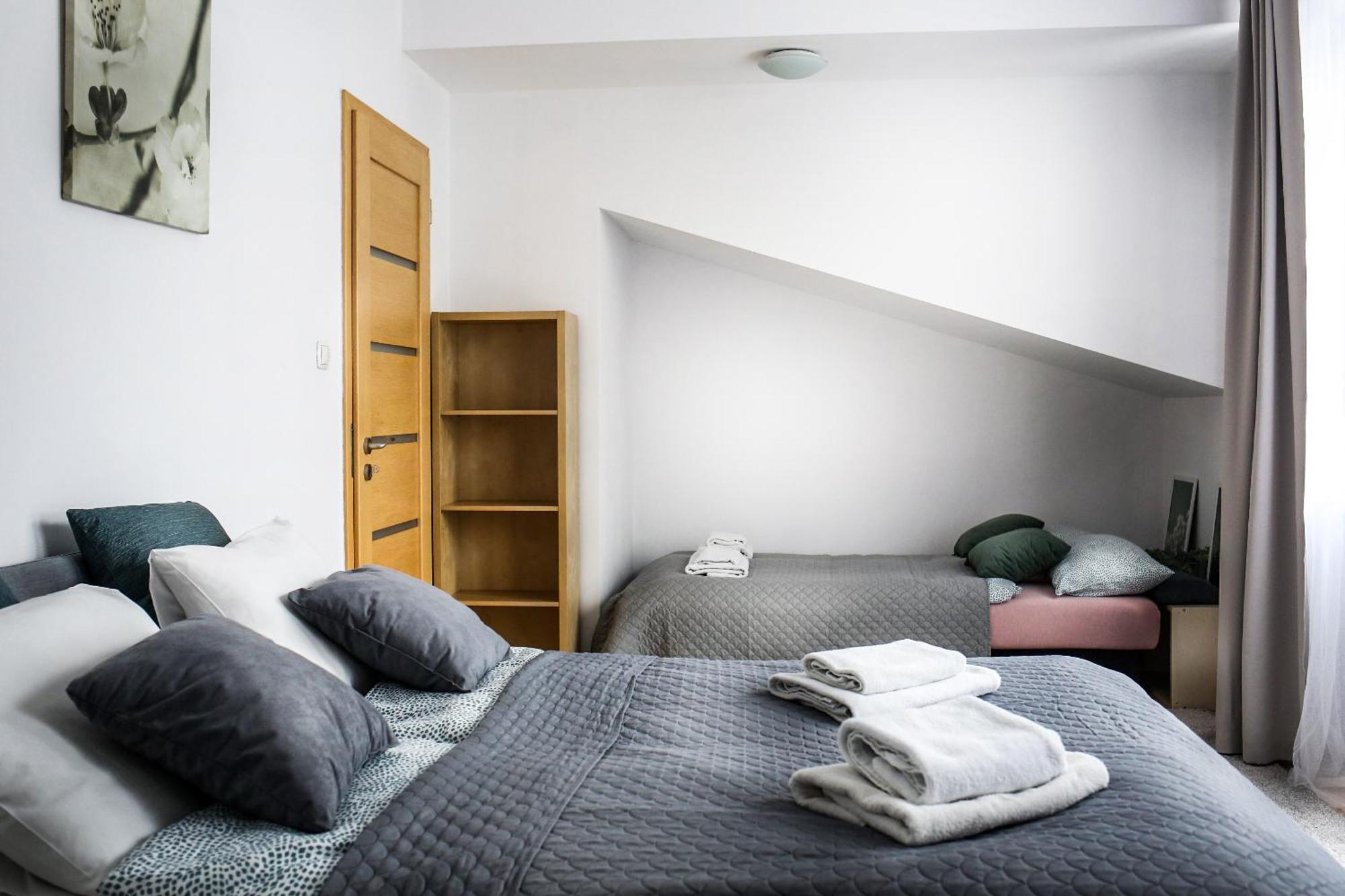 Fully-Furnished Apartment With Air Conditioning For Families, Cracow Old Town Krasków Eksteriør bilde