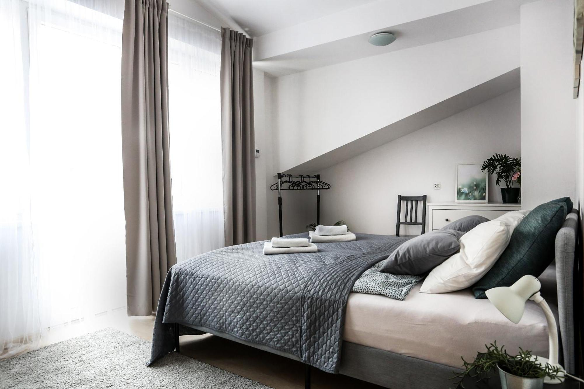 Fully-Furnished Apartment With Air Conditioning For Families, Cracow Old Town Krasków Eksteriør bilde