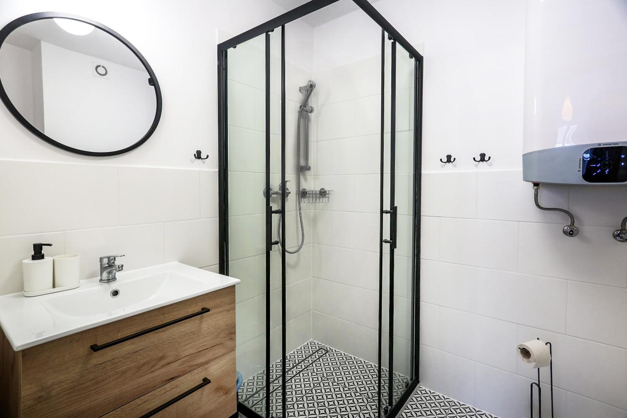 Fully-Furnished Apartment With Air Conditioning For Families, Cracow Old Town Krasków Eksteriør bilde
