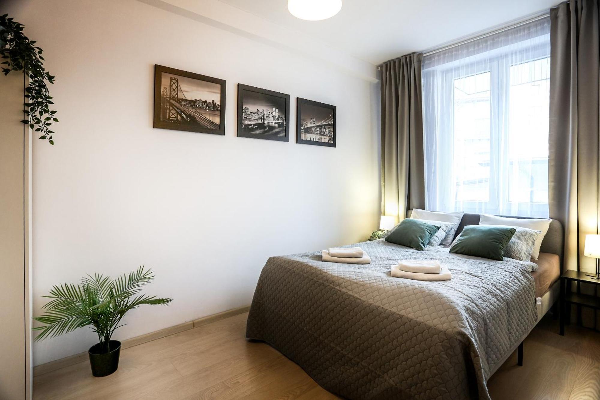Fully-Furnished Apartment With Air Conditioning For Families, Cracow Old Town Krasków Eksteriør bilde