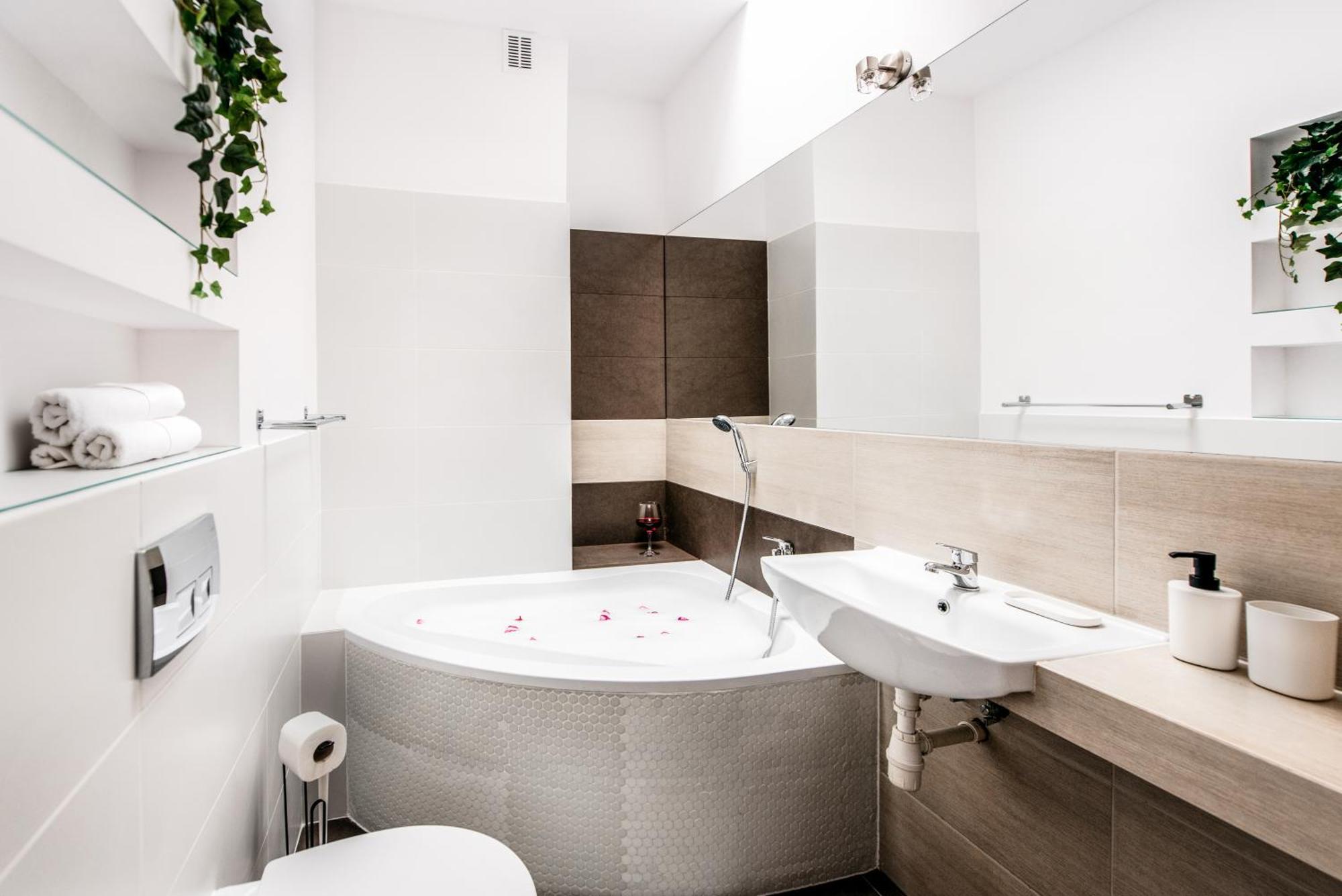 Fully-Furnished Apartment With Air Conditioning For Families, Cracow Old Town Krasków Eksteriør bilde