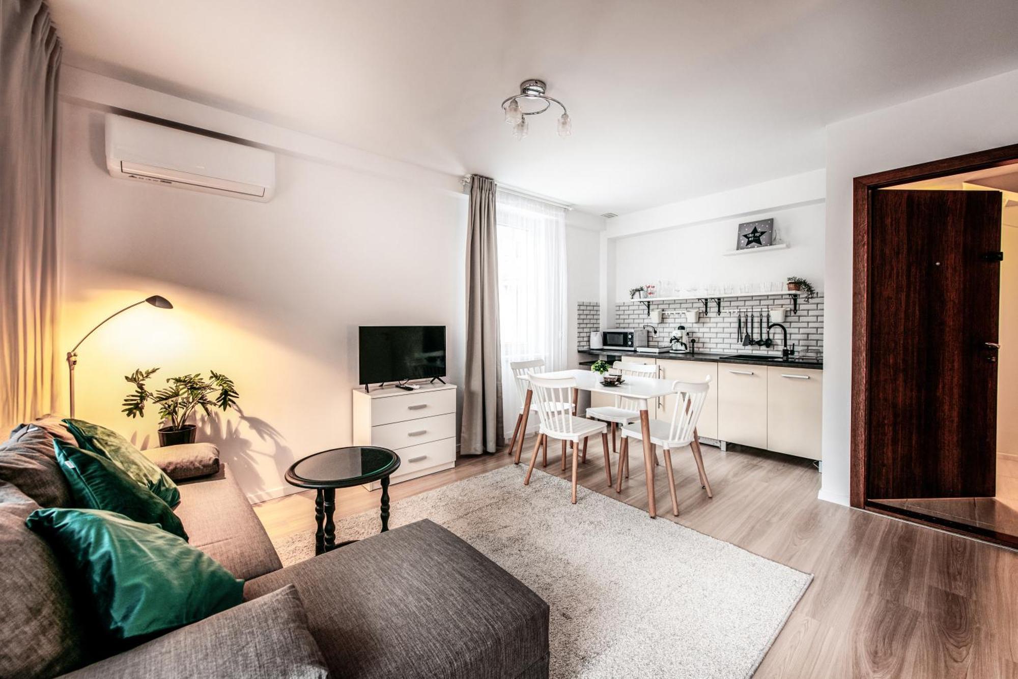 Fully-Furnished Apartment With Air Conditioning For Families, Cracow Old Town Krasków Eksteriør bilde