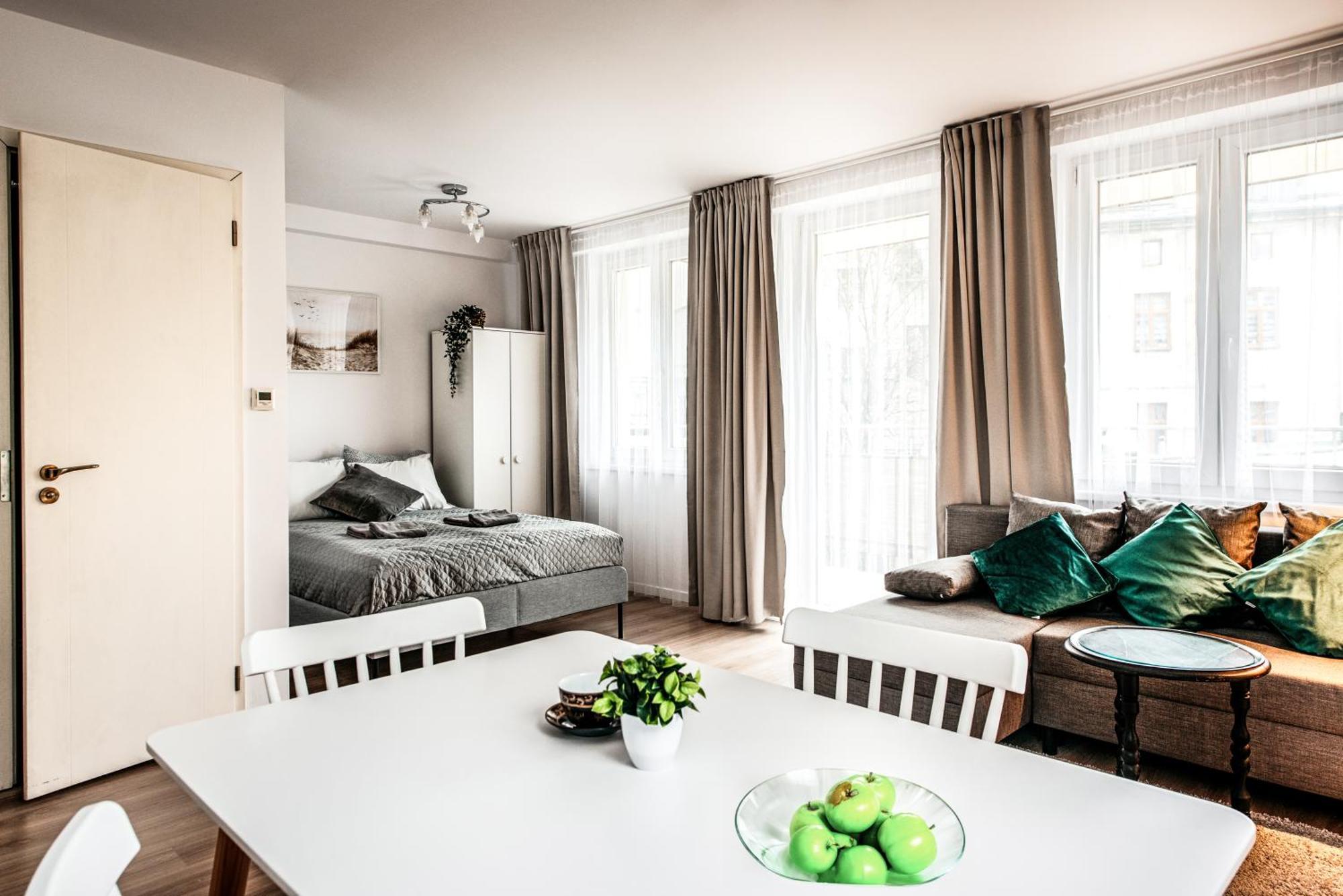 Fully-Furnished Apartment With Air Conditioning For Families, Cracow Old Town Krasków Eksteriør bilde